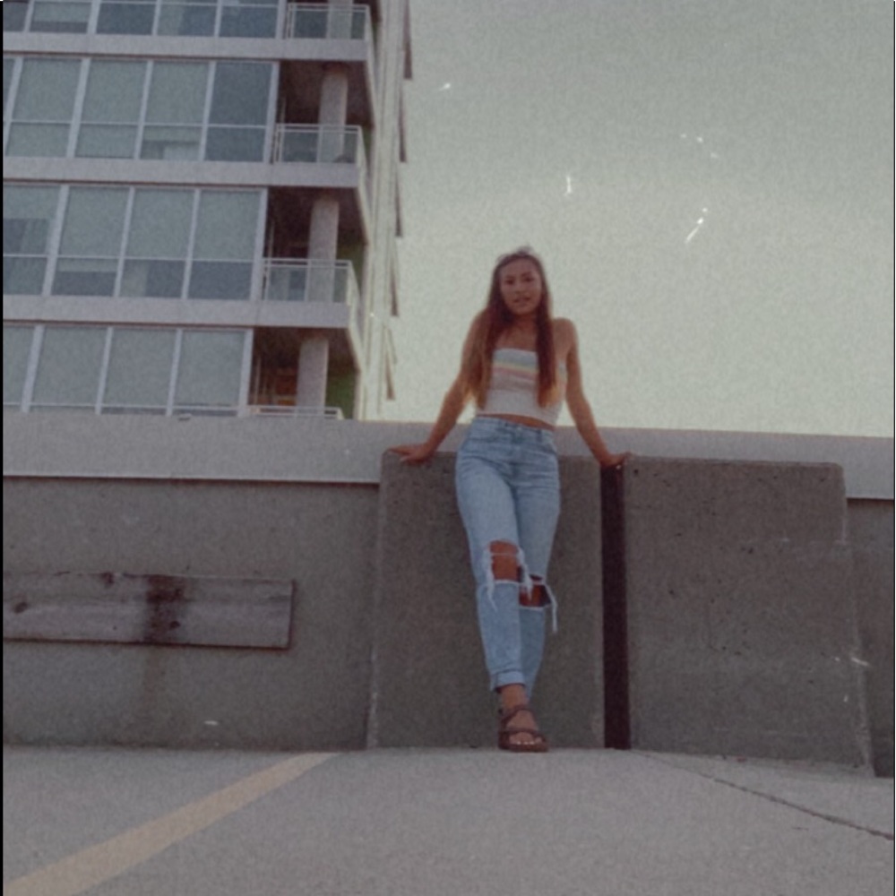 Meet your Posher, Caroline